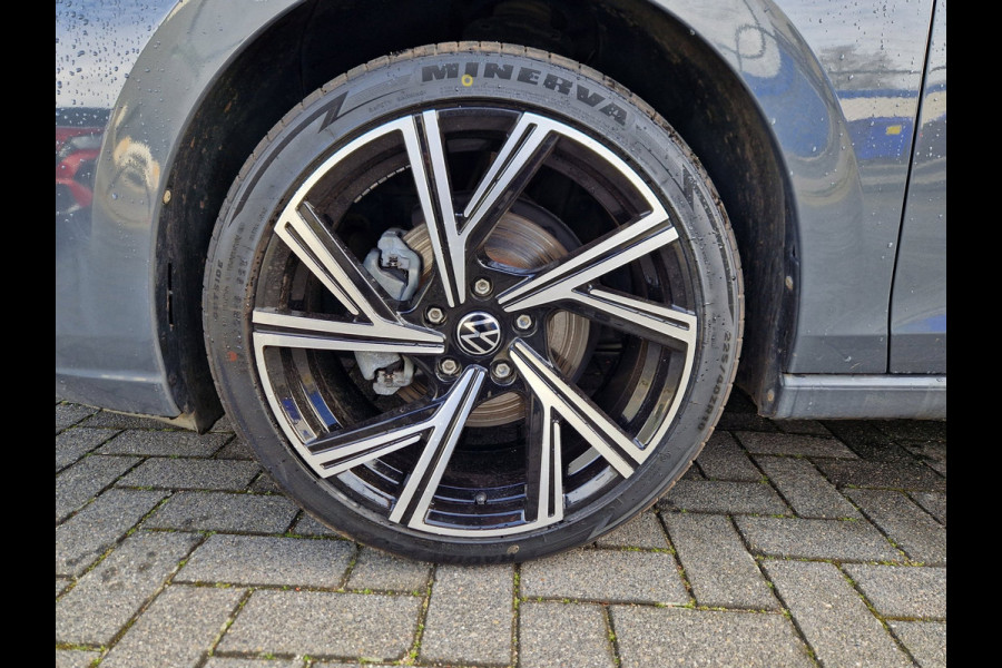 Volkswagen Golf 1.5 eTSI DSG /IQ Drive /Sfeer /60dkm