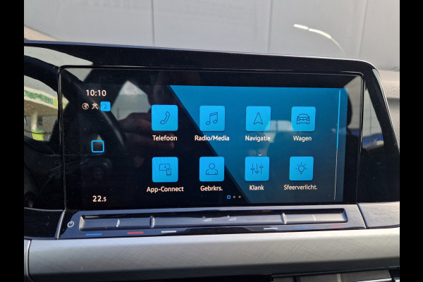 Volkswagen Golf 1.5 eTSI DSG /IQ Drive /Sfeer /60dkm