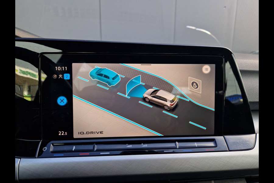 Volkswagen Golf 1.5 eTSI DSG /IQ Drive /Sfeer /60dkm