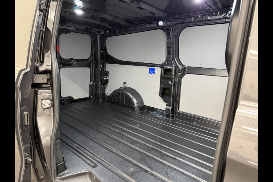 Ford Transit Custom 300 2.0 TDCI L2H1 Trend Nieuw Model Automaat Airco Navi PDC Camera