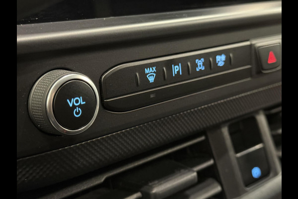 Ford Transit Custom 300 2.0 TDCI L2H1 Trend Nieuw Model Automaat Airco Navi PDC Camera