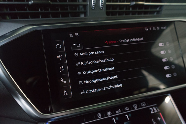 Audi A6 Avant 55 TFSI Quattro / 2x S-line/ Standkachel/ Bang & Olufsen Sound System/ Panoramadak/ Trekhaak/ 250kW (340PK)