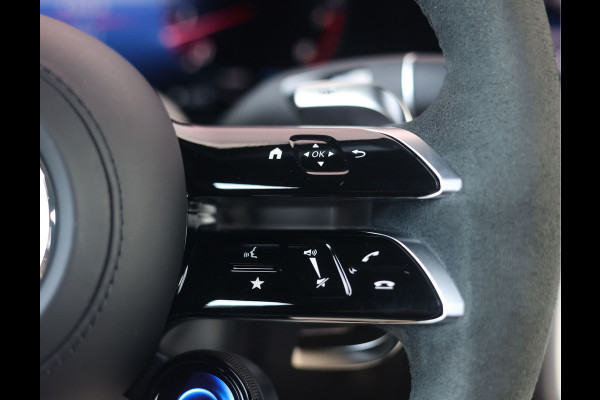 Mercedes-Benz G-Klasse 63 AMG | Pano - Burmester - Olive Green