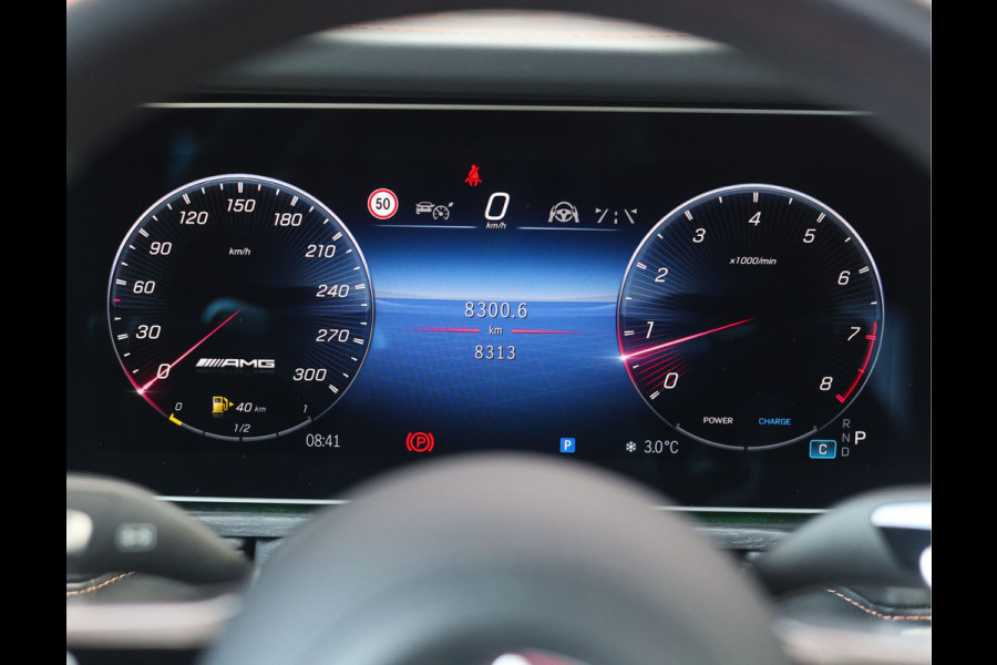 Mercedes-Benz G-Klasse 63 AMG | Pano - Burmester - Olive Green