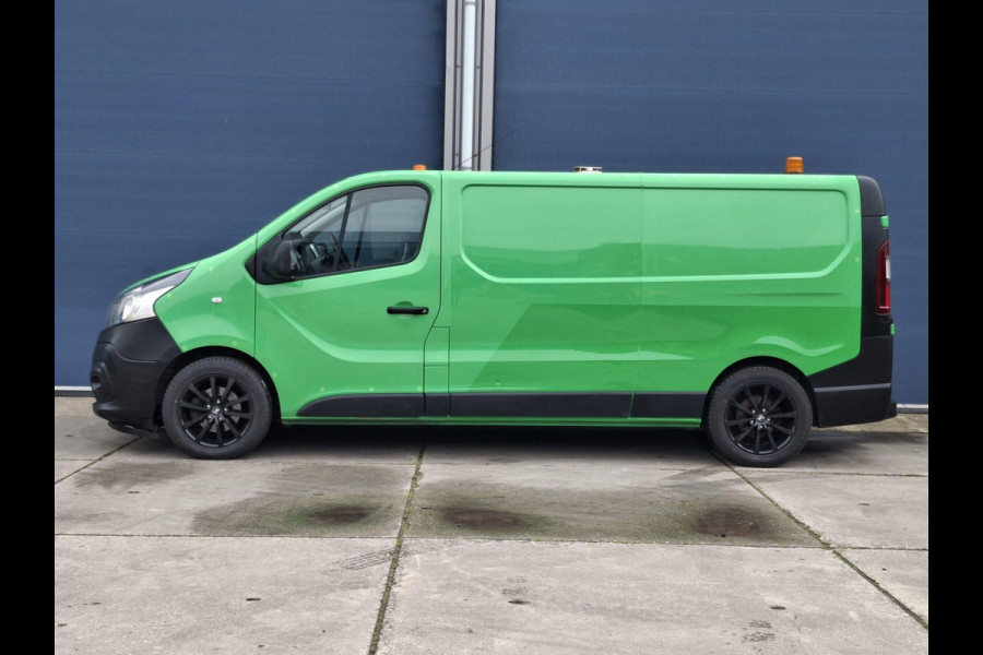 Renault Trafic 1.6 dCi T29 L2H1 Comfort Energy AIRCO / CRUISE CONTROLE / NAVI / TREKHAAK / EURO 6 / CAMERA