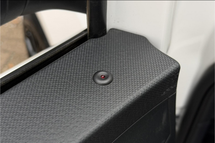 Volkswagen Caddy Cargo Maxi 1.5 TSI | Camera | Stoelverwarming