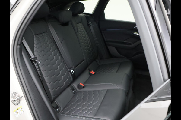 Audi A6 E-TRON S EDITION PERFORMANCE 100 kWh + PANORAMA | 21 INCH | LUCHTVERING | BIJRIJDER DISPLAY | TECH PRO