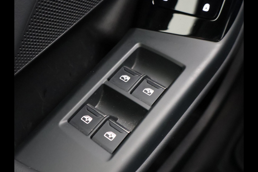 Audi A6 E-TRON S EDITION PERFORMANCE 100 kWh + PANORAMA | 21 INCH | LUCHTVERING | BIJRIJDER DISPLAY | TECH PRO