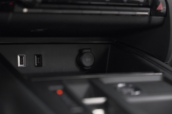 Citroën C5 Aircross 1.2 Hybrid 136 Plus | Camera | Navigatie | Parkeersensoren | Apple Carplay