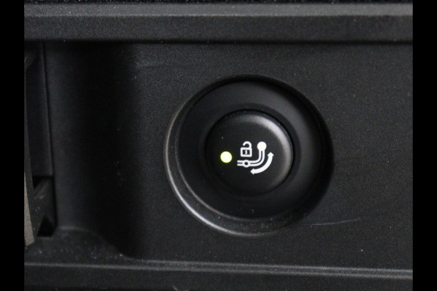 BMW 3 Serie 318i Business Edition | Trekhaak | Sportstoelen | Half leder | Adaptief LED | Carplay | Navigatie | Parkeerhulp | Climate control | Bluetooth | Cruise control