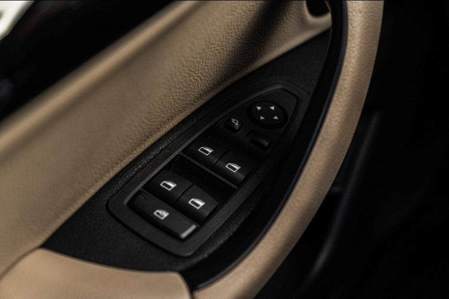 BMW X2 XDrive25e Executive M-Sport 220 PK Dealer o.h Head-Up Camera Leder LED 19''