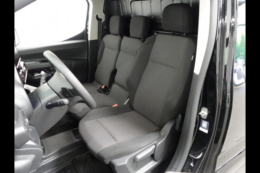 Opel Combo 1.5 BlueHDi 130PK L2 Automaat Apple Carplay / Android Auto Navigatie Trekhaak Airco Camera Cruise Control Parkeersensoren V+A DAB