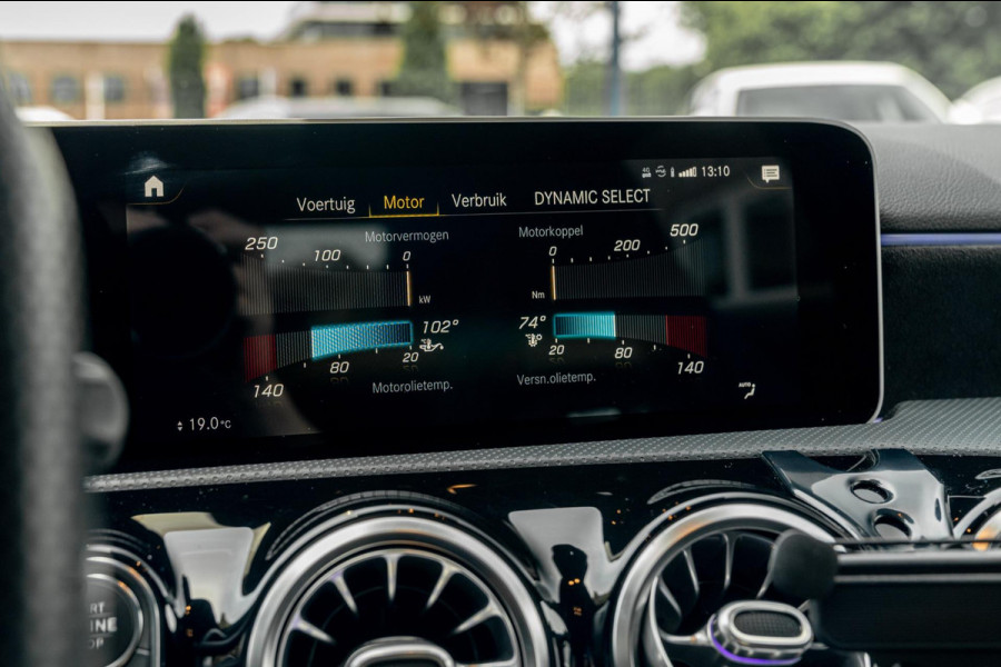 Mercedes-Benz A-Klasse AMG 35 4MATIC Edition 1 306 PK Performance Seats 360 Camera Adaptive Widescreen 19''