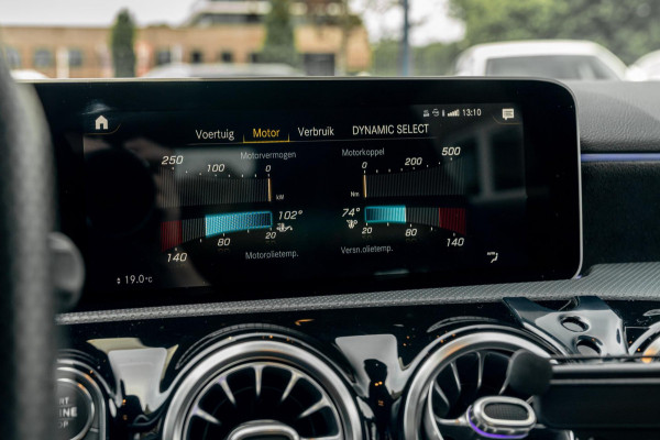 Mercedes-Benz A-Klasse AMG 35 4MATIC Edition 1 306 PK Performance Seats 360 Camera Adaptive Widescreen 19''