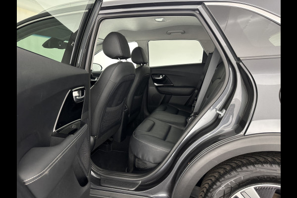 Kia Niro 1.6 GDi Hybrid DynamicPlusLine (INCL.BTW) Aut. *LEATHER | FULL-LED | ADAPTIVE-CRUISE | BLINDSPOT | HEATED-COMFORTSEATS | CAMERA | KEYLESS | NAVI-FULLMAP | AMBIENTLIGHT | LANE-ASSIST | 16''ALU*