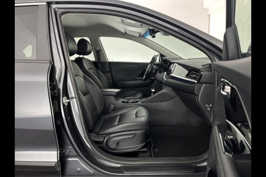 Kia Niro 1.6 GDi Hybrid DynamicPlusLine (INCL.BTW) Aut. *LEATHER | FULL-LED | ADAPTIVE-CRUISE | BLINDSPOT | HEATED-COMFORTSEATS | CAMERA | KEYLESS | NAVI-FULLMAP | AMBIENTLIGHT | LANE-ASSIST | 16''ALU*