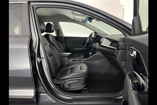 Kia Niro 1.6 GDi Hybrid DynamicPlusLine (INCL.BTW) Aut. *LEATHER | FULL-LED | ADAPTIVE-CRUISE | BLINDSPOT | HEATED-COMFORTSEATS | CAMERA | KEYLESS | NAVI-FULLMAP | AMBIENTLIGHT | LANE-ASSIST | 16''ALU*