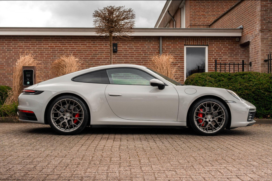 Porsche 911 3.0 Carrera 4 S 450 PK | Krijt | 1e Eig | BTW | LED | 21''