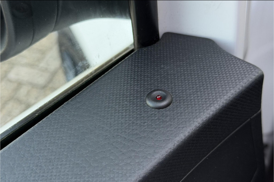 Volkswagen Caddy Cargo 1.5 TSI | PDC A | AIRCO | DAB | BLUETOOTH