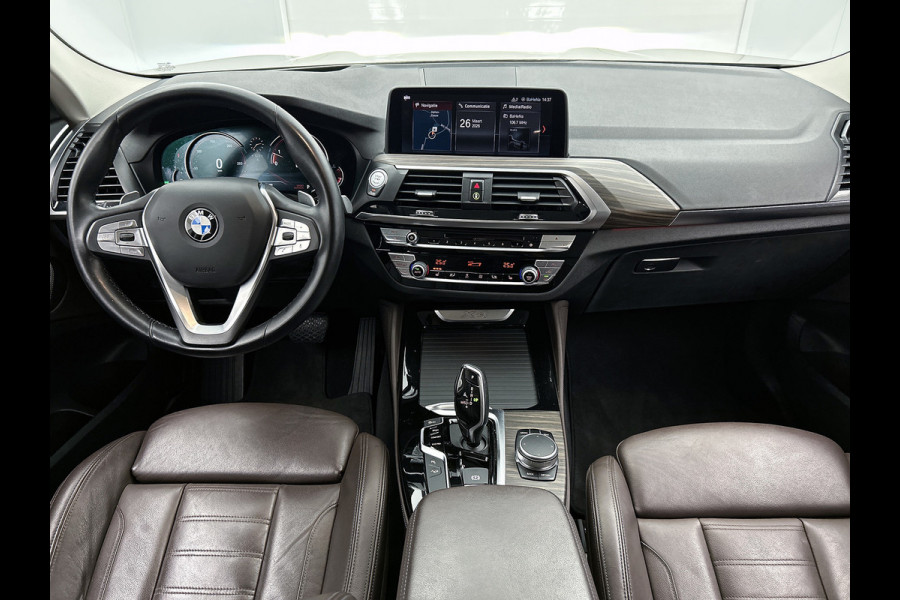 BMW X4 XDrive20i High Executive (Dealer Onderh, Navi, Head-up, Parkeersensoren V+A,, StoelV, Climate Control, Cruise Control, Etc)