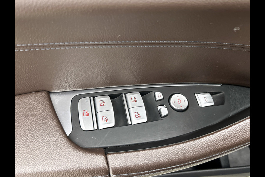 BMW X4 XDrive20i High Executive (Dealer Onderh, Navi, Head-up, Parkeersensoren V+A,, StoelV, Climate Control, Cruise Control, Etc)