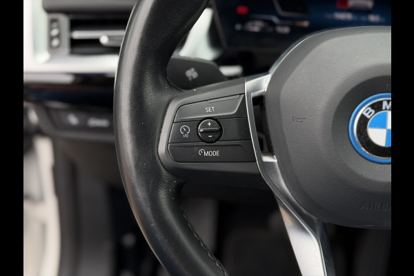 BMW X1 xDrive30e X-Line | Widescreen Facelift | Sportleder | Trekhaak | Camera | Comfort Access