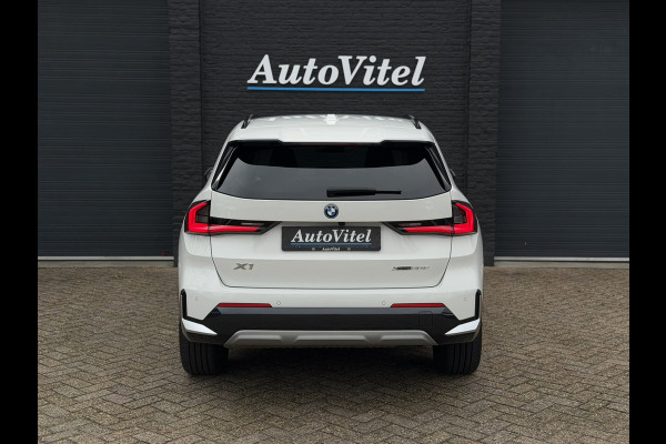 BMW X1 xDrive30e X-Line | Widescreen Facelift | Sportleder | Trekhaak | Camera | Comfort Access