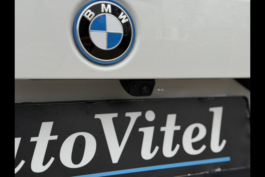 BMW X1 xDrive30e X-Line | Widescreen Facelift | Sportleder | Trekhaak | Camera | Comfort Access