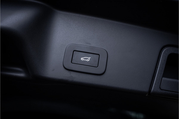 Land Rover Range Rover Evoque P300e AWD R-Dynamic SE ** 20inch ** Cold Climate ** Drive Pack ** Meridian