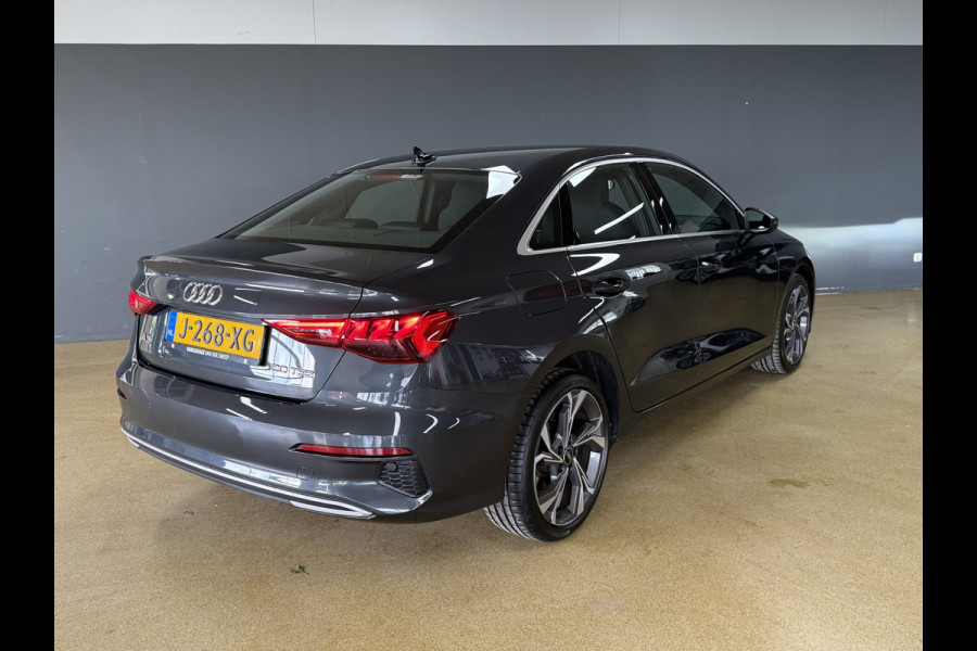 Audi A3 Limousine 30 TFSI Business edition | Carplay | Virtual cockpit |