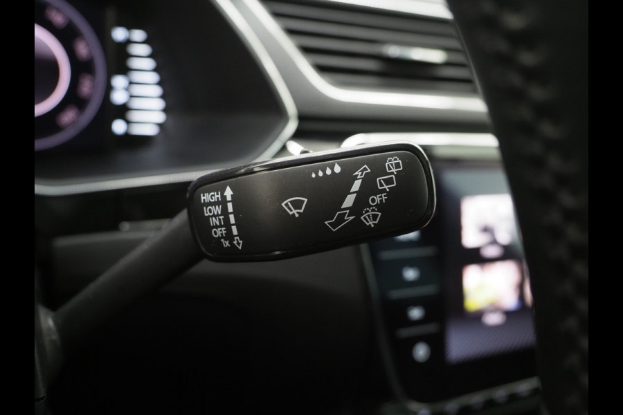 Škoda Superb Combi 1.4 TSI iV Laurin & Klement | Panoramadak | Canton | Trekhaak | Leder | 360 | Keyless | Adaptive Cruise | Carplay