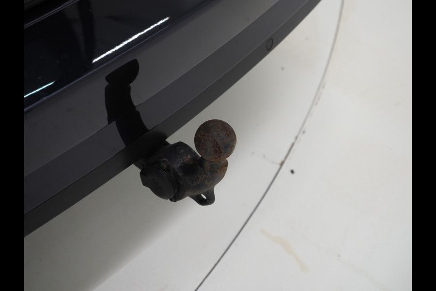 Škoda Superb Combi 1.4 TSI iV Laurin & Klement | Panoramadak | Canton | Trekhaak | Leder | 360 | Keyless | Adaptive Cruise | Carplay