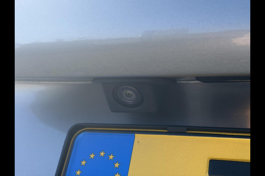 Peugeot 2008 1.2 PureTech Allure 2e Eigenaar,Pano,Navi,Trekhaak,Camera,110pk,Pdc,Clima,Cruise,Halfleder,N.A.P,Dealer Onderhouden,Apple Carplay/Android Auto,Apk tot 12-2026