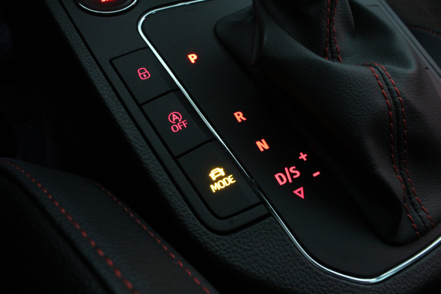 Seat Ibiza 1.0 TSI FR Limited Edition > Automaat/Pano/Camera/Stoelverwarming...