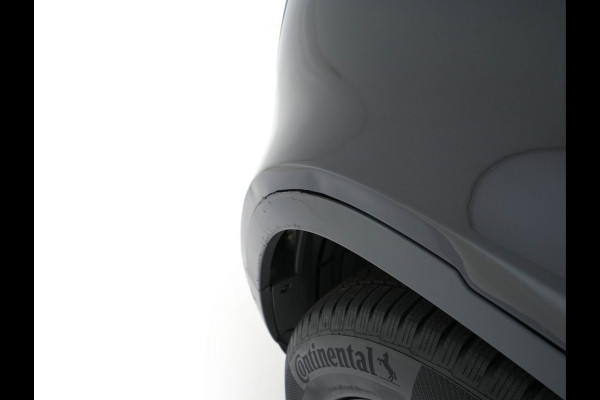 Land Rover Defender 110 2.0 P400e 110 XS Edition (Plug-in) (INCL-BTW) *PANO | LEATHER | FULL-LED | MERIDIAN-AUDIO | BLINDSPOT | TOPVIEW | AIRSUSPENSION | HEATED-COMFORTSEATS | KEYLESS | CARPLAY | LANE-ASIST | DAB+ | PRIVACYGLASS | 20''ALU*