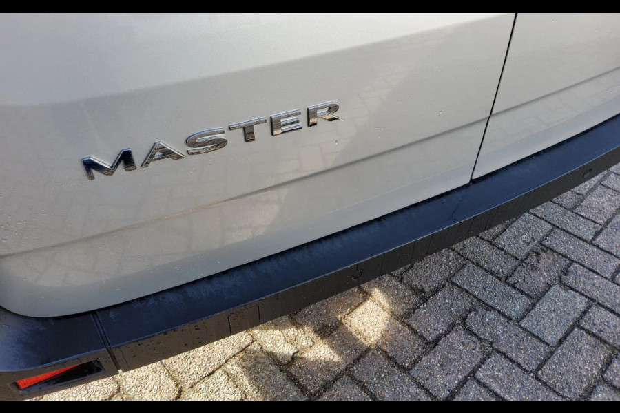 Renault Master 170.35 EURO 6 L2H2 GESLOTEN GRIJS METALLIC - 507 - BPM VRIJ! - MC 002428