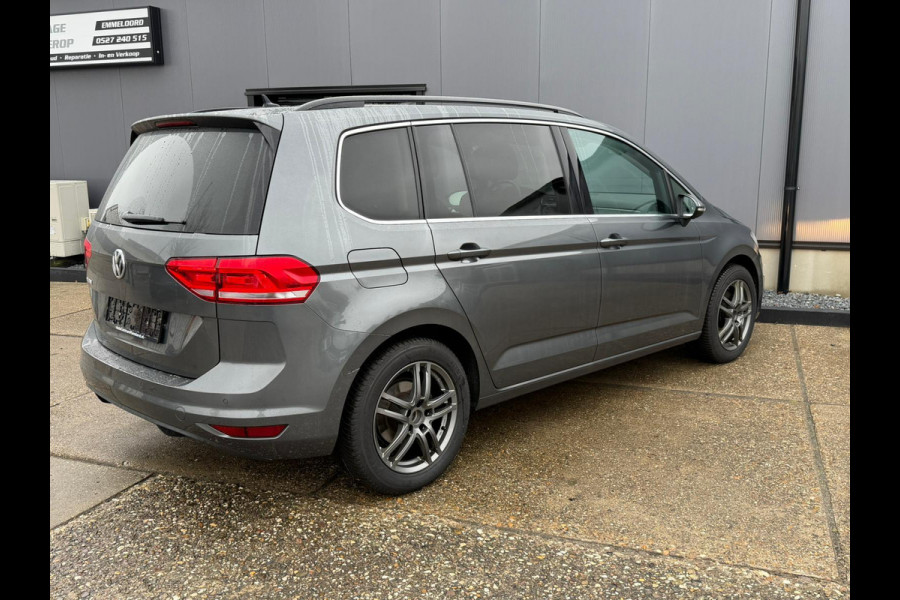 Volkswagen Touran 1.5 TSI Comfortline 7p/carplay