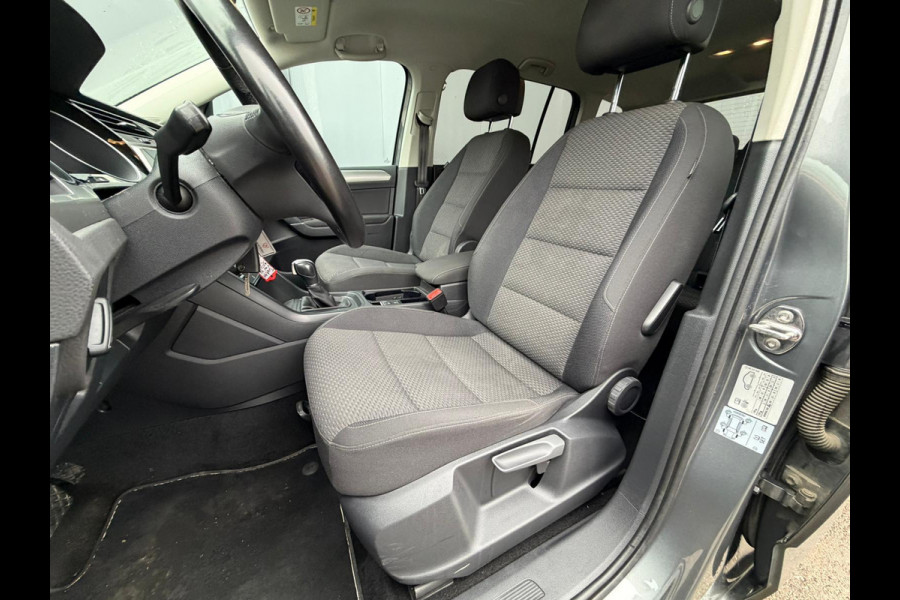 Volkswagen Touran 1.5 TSI Comfortline 7p/carplay