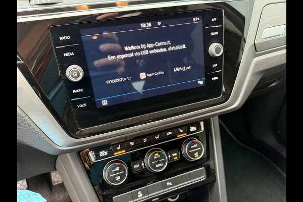 Volkswagen Touran 1.5 TSI Comfortline 7p/carplay