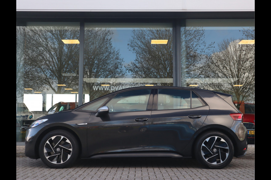 Volkswagen ID.3 First 58 kWh Navi / Climate / Stoelverw / DAB / Trekhaak All season banden