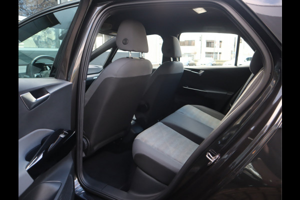 Volkswagen ID.3 First 58 kWh Navi / Climate / Stoelverw / DAB / Trekhaak All season banden