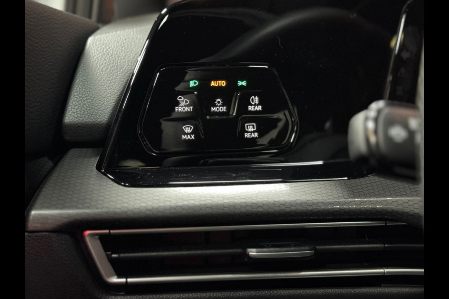 Volkswagen Golf 2.0 TSI GTI|CLUBSPORT|PANO|STUURVER|AUTO|ACC