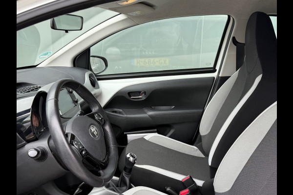 Toyota Aygo 1.0 VVT-i x-play |Camera|Carplay|Airco