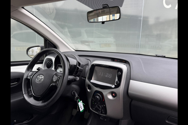 Toyota Aygo 1.0 VVT-i x-play |Camera|Carplay|Airco