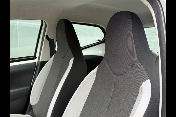 Toyota Aygo 1.0 VVT-i x-play |Camera|Carplay|Airco