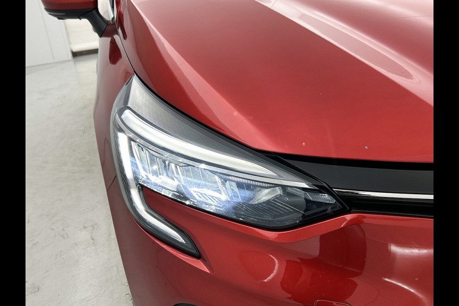 Renault Clio 1.0 TCe R.S. Line (NL-auto, Goed OndH, Navi, 360 Camera, Trekhaak, PDC V+A, StoelV, Climate Con, Cruise Con, Etc)