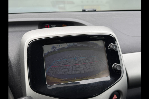 Toyota Aygo 1.0 VVT-i x-play |Camera|Carplay|Airco