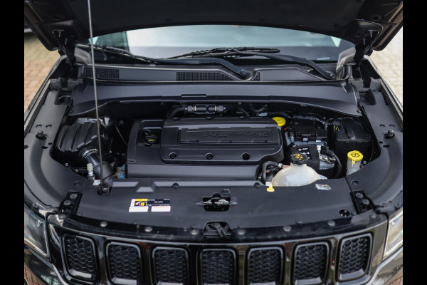Jeep Compass 1.4 MultiAir Night Eagle | Camera | Leder | Cruise Control | Stoelverw. | Trekhaak | Navi