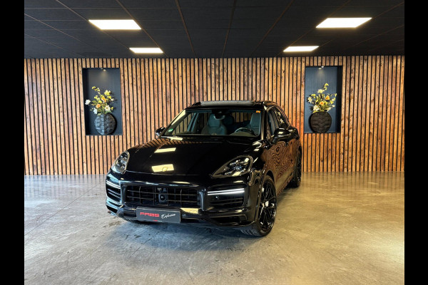 Porsche Cayenne 4.0 Turbo / Softclose / Nightvision / Matrix / Sport Chrono / Stoelventilatie / Trekhaak