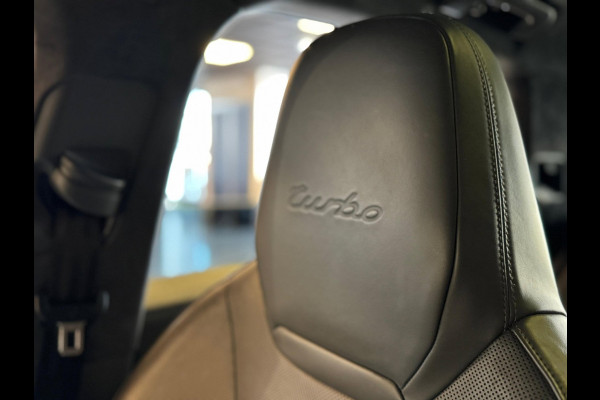 Porsche Cayenne 4.0 Turbo / Softclose / Nightvision / Matrix / Sport Chrono / Stoelventilatie / Trekhaak